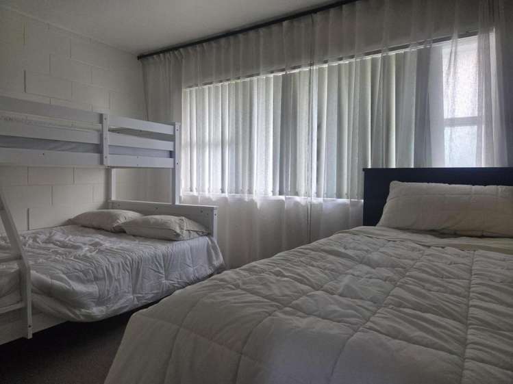 5/54A (unit 5) Pererika Street 11068_4