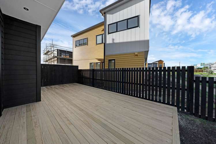 6 Gemstone Park Road Rosehill_22