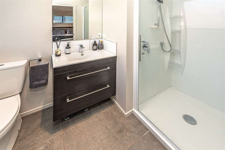 17 Magnolia Crescent Tawhero_12