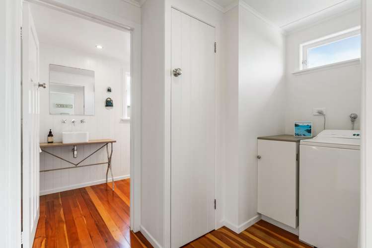 205a Ocean Road Whangamata_13