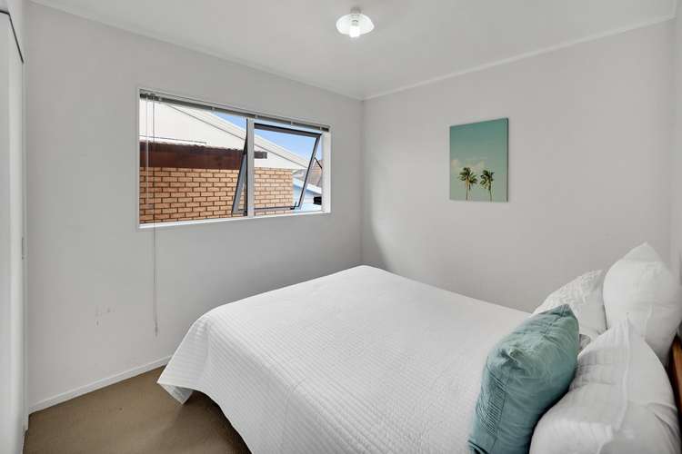 129 Botany Road Botany Downs_16