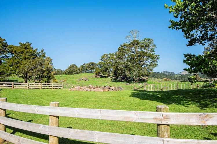 157 Bint Road Maungakaramea_17