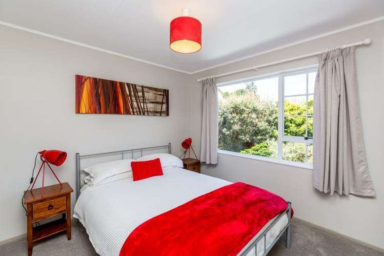 25 Pararewa Drive Whalers Gate_12