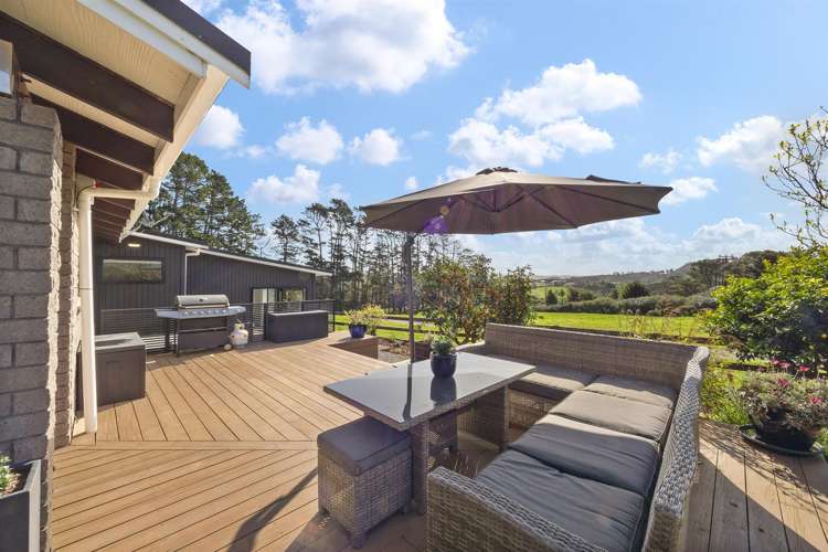 1115 State Highway 16 Waimauku_16