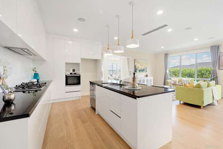 24 Boocock Crescent Orewa_7