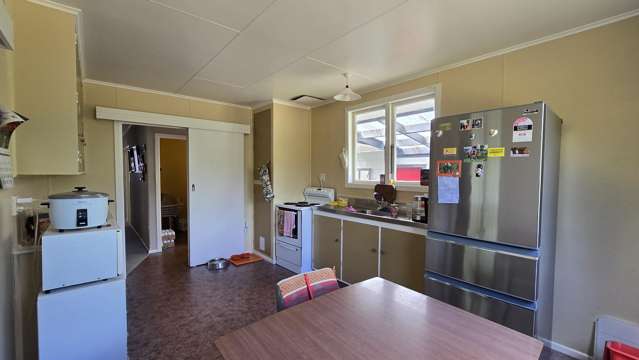 18 Lancaster Crescent Tokoroa_4