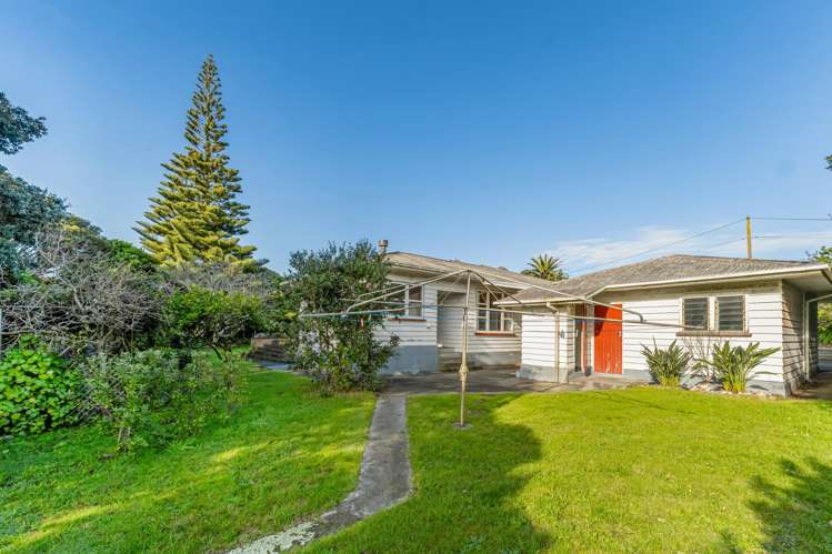 19 Ngaio Street Otaki Beach_14