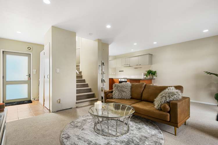 9 Mount Lebanon Lane Henderson_6