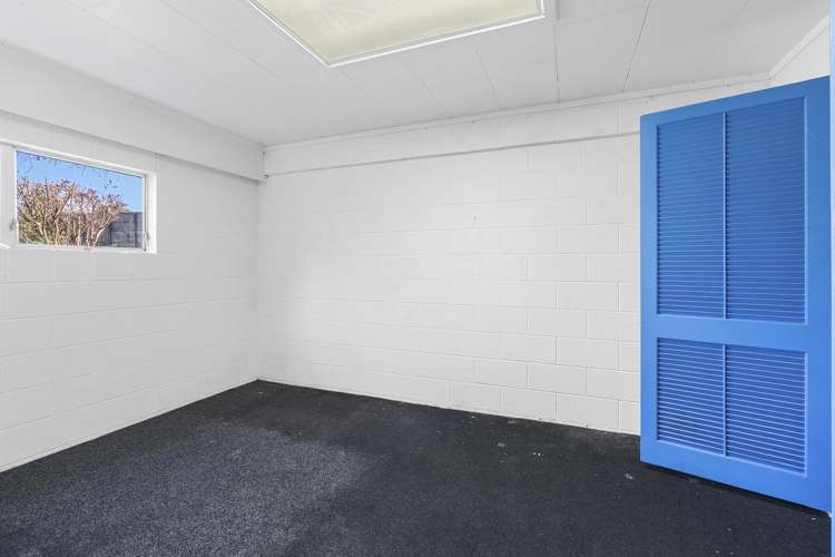 15 Clifton Drive Waitara_19