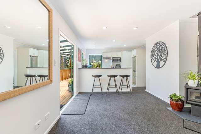 92 Scenic Drive Titirangi_4