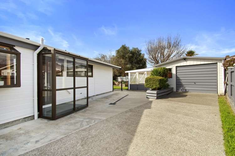 8 Roband Crescent, Brown Owl Brown Owl_15