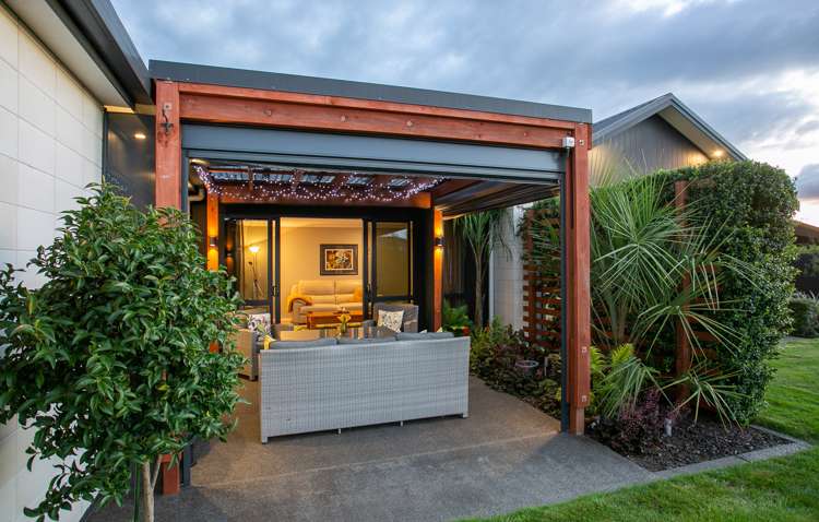 75 Baxter Michael Crescent Cambridge_22