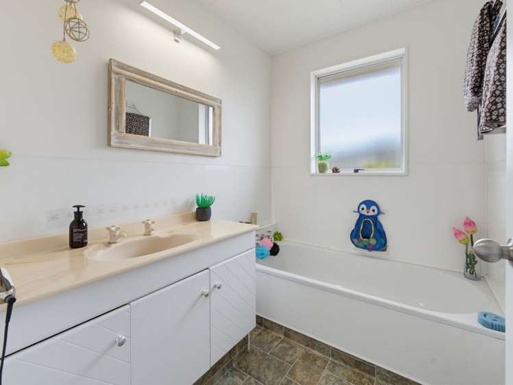 263 Main Street Mataura_20
