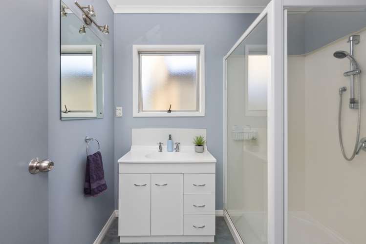 9 Devon Street Taradale_14