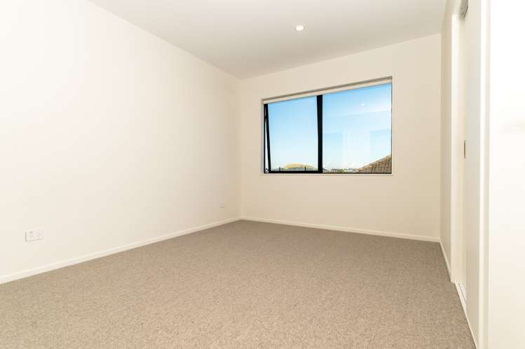 26C Leybourne Circle 10026_3