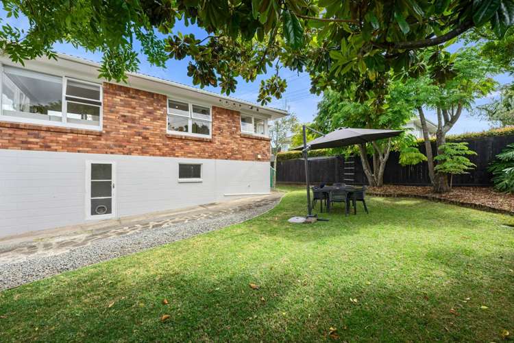 1/12 Westwell Road Belmont_26