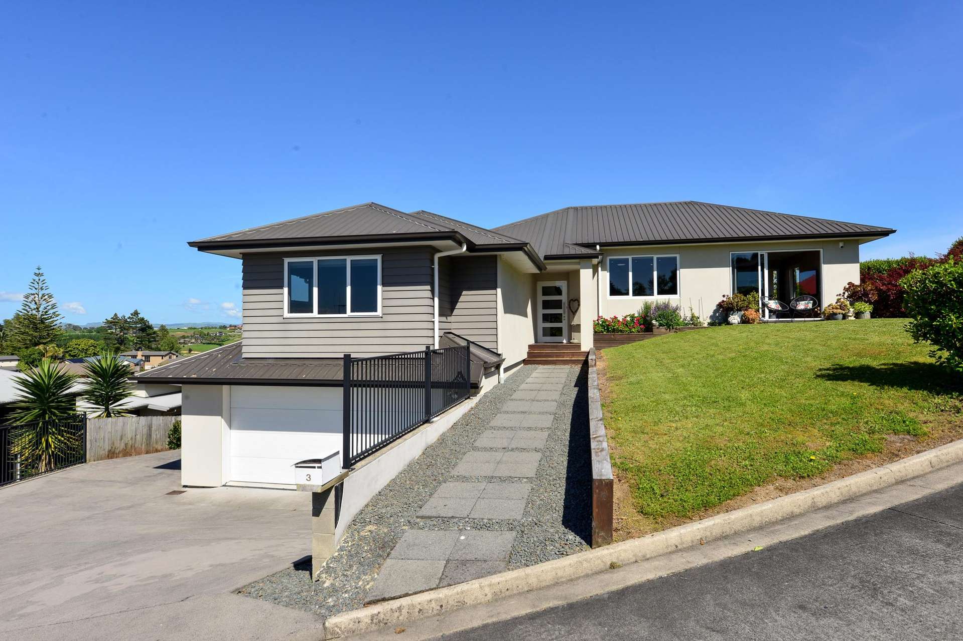 3 Matlock Lane Dinsdale_0