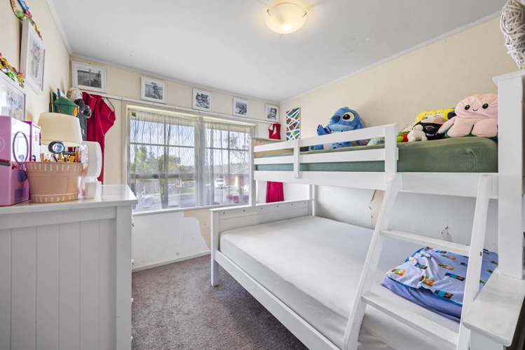 2/1 Raddock Place Farm Cove_9