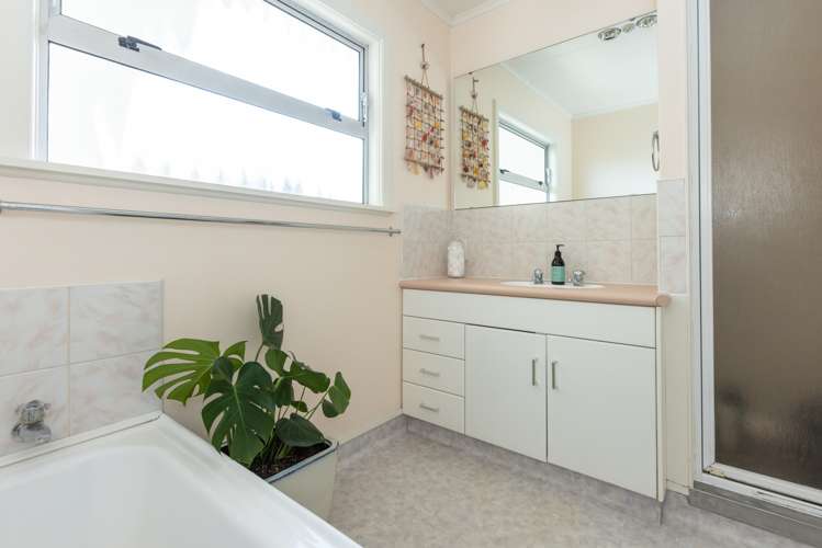 75 Morris Spence Avenue Onekawa_12