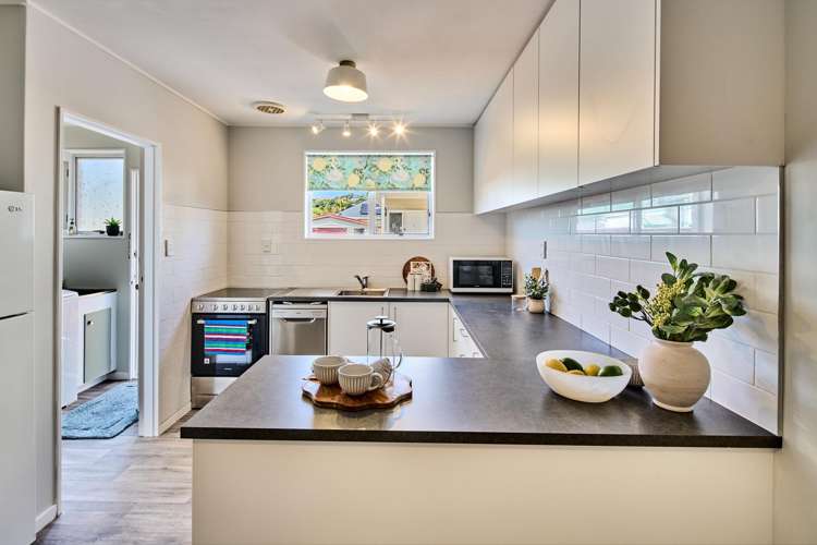 3/10 Rex Street Miramar_9