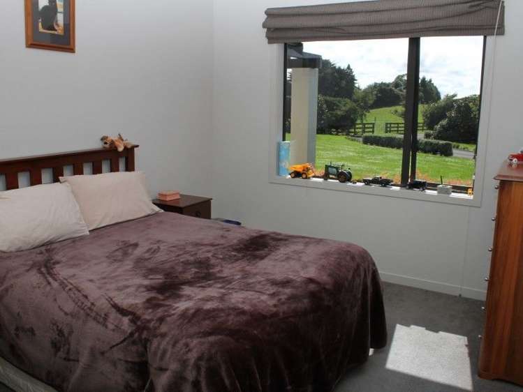 1355 Mountain Road Inglewood_6