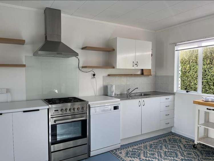 2/2 Ruakaka Beach Road Ruakaka_6