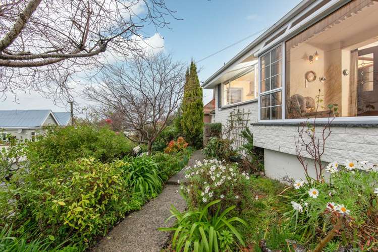 9 Mavis Street Saint Clair_22