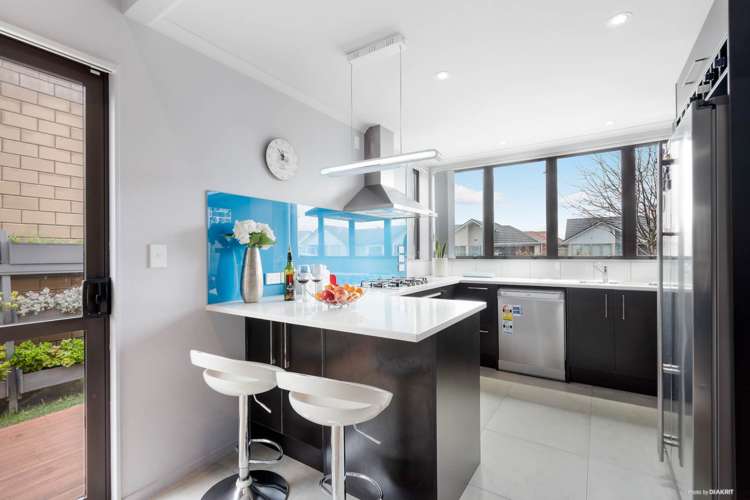 16 Whekau Drive Takanini_13