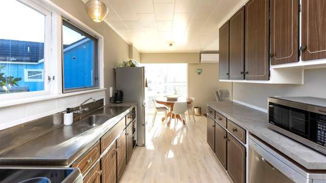 205 Kenwood Drive Matarangi_2