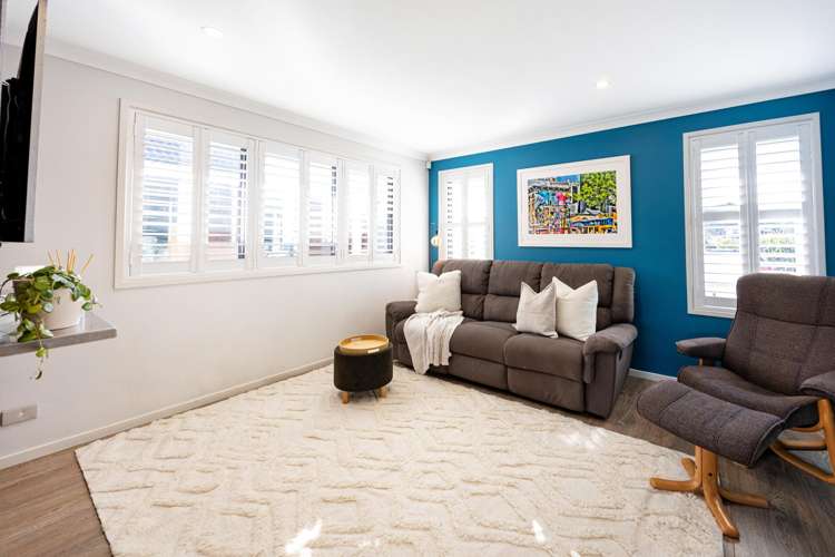 14 Kahika Grove Huapai_5