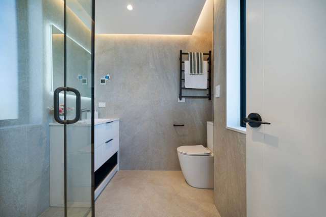 Modern Standalones Premium Mangere Bridge Location