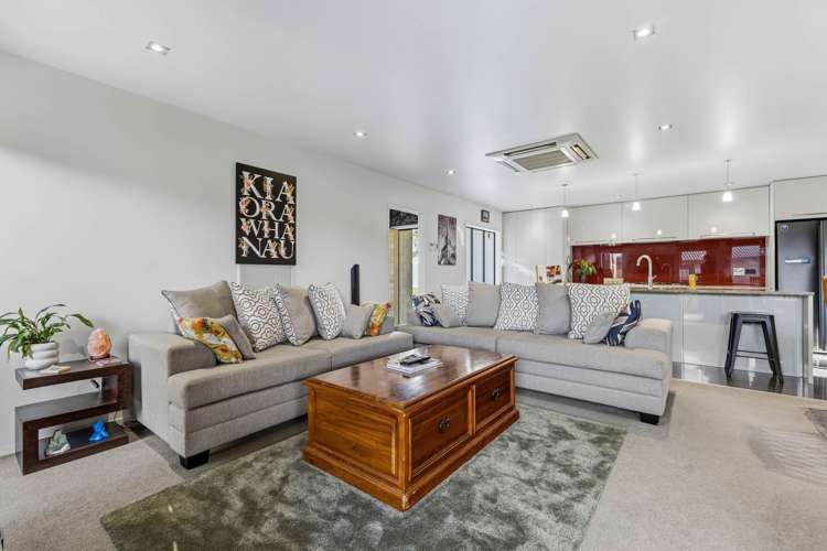 32 Ripple Grove Waiuku_3