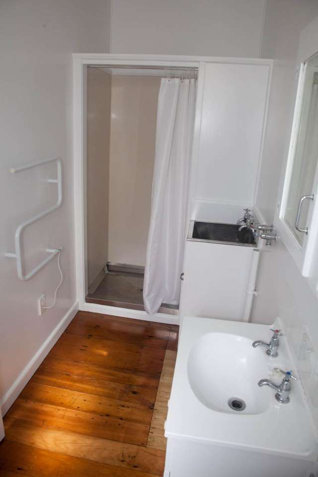 1/7 Brentwood Avenue Mt Eden_4