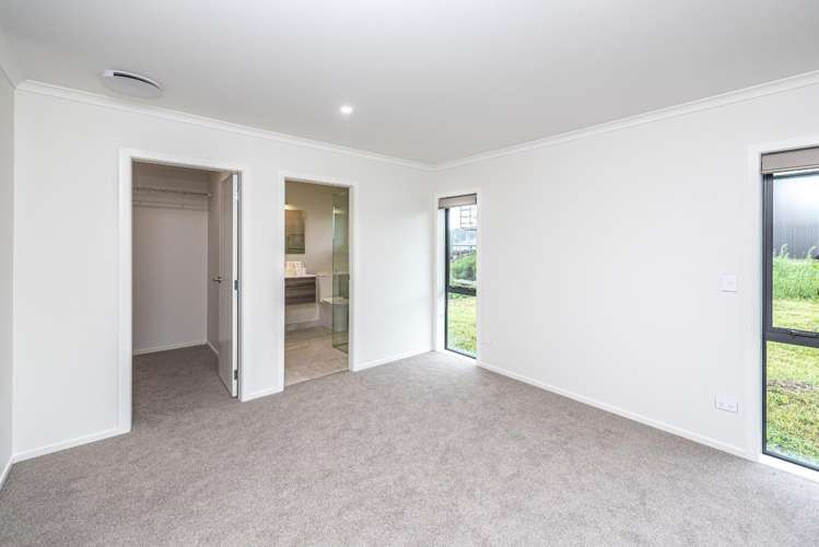 32 Tirimoana Place Otamatea_15