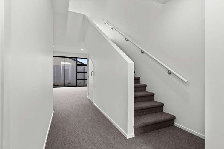 7/102 Swayne Road 11373_1