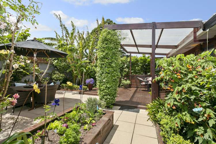 2/37 Lynwood Road New Lynn_1