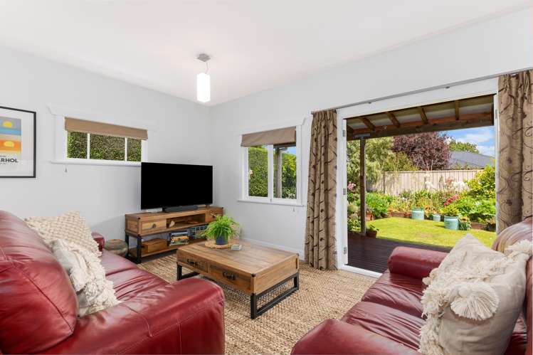 41 Royal Street Upper Hutt Central_4