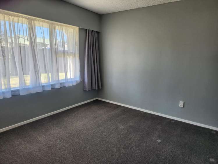 239 West Parkdale Street Tokoroa_9