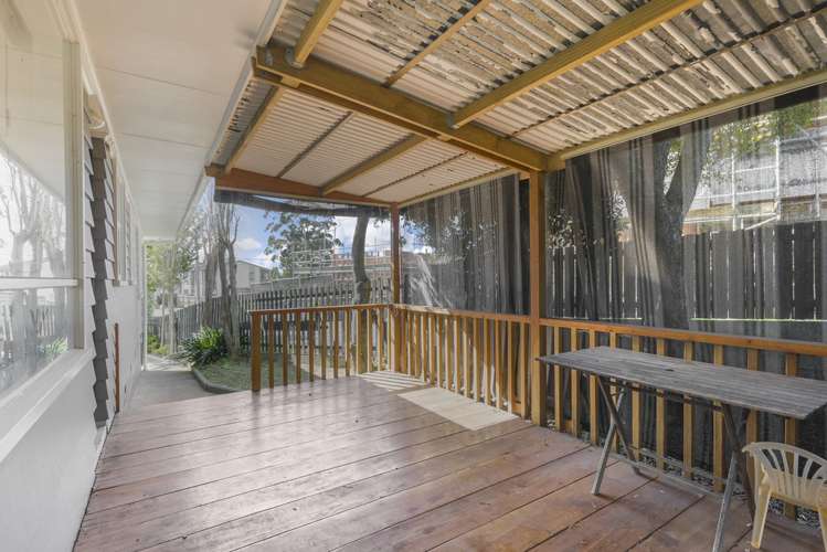 60 Christmas Road Manurewa_12