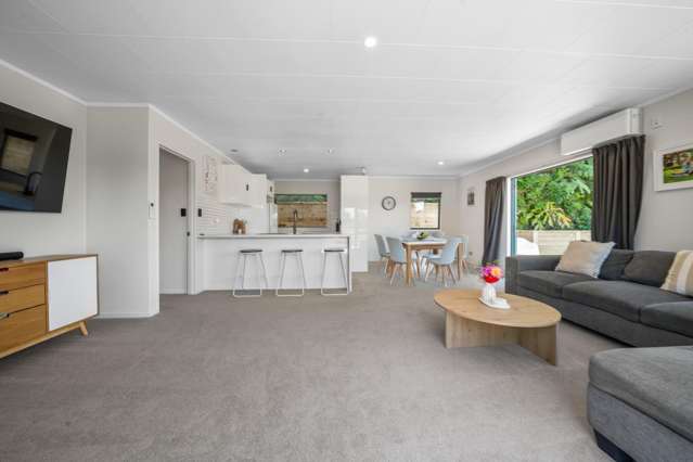 Come for the comforts, stay for the views.