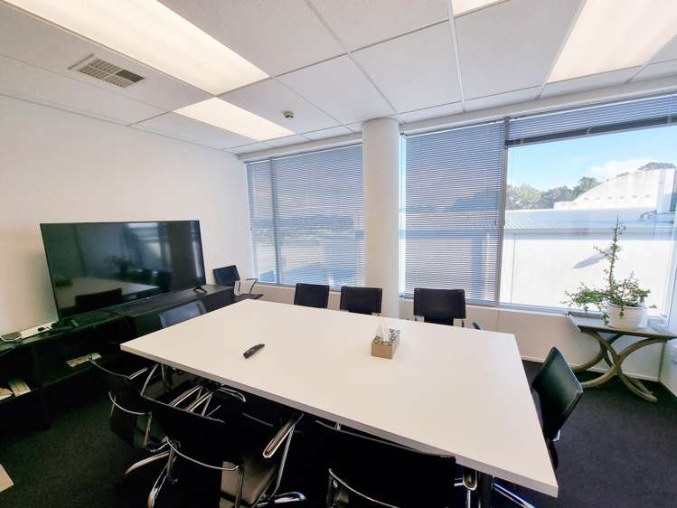 Unit 2I/3 Ceres Court Rosedale_3