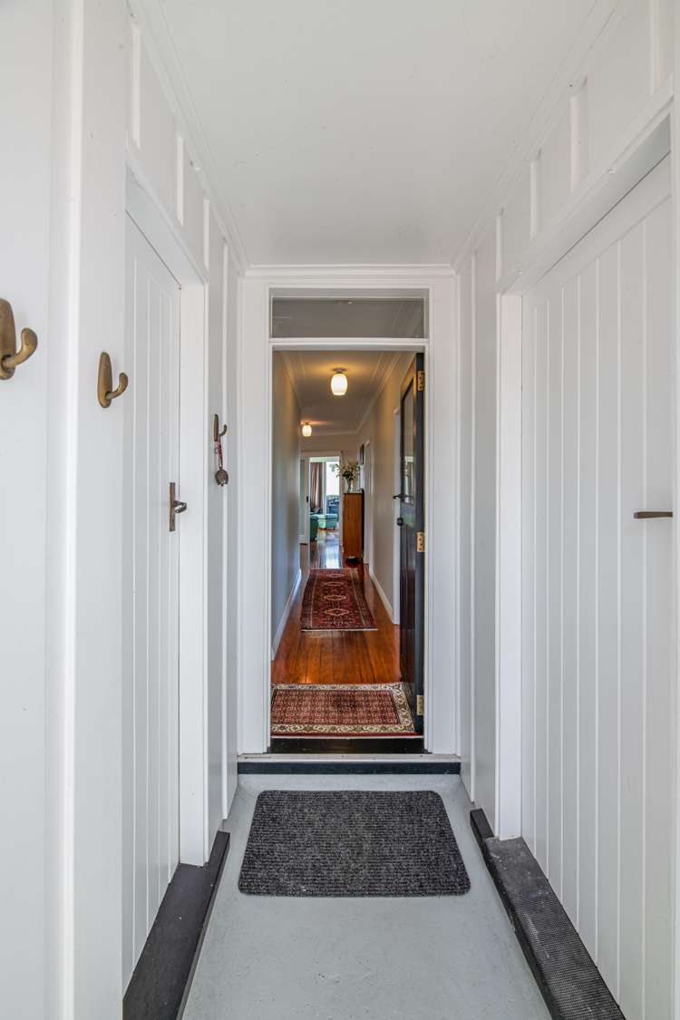 8 Ava Avenue Titirangi_7