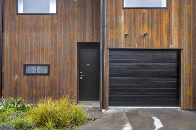 2/3 Elmira Avenue Chartwell_3