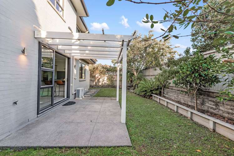 110 Tihi Street Stonefields_29