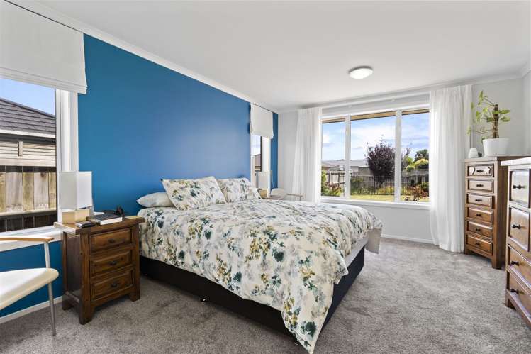 6 Plescher Crescent Leamington_19