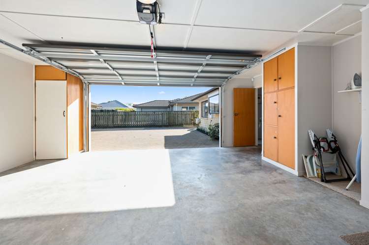 35b Holland Street Glenholme_15