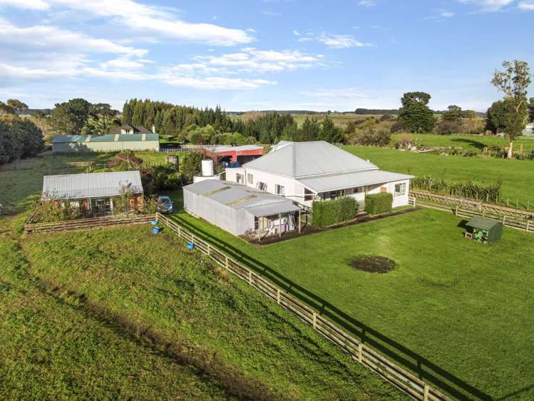 276 No 2 Line Okoia_17