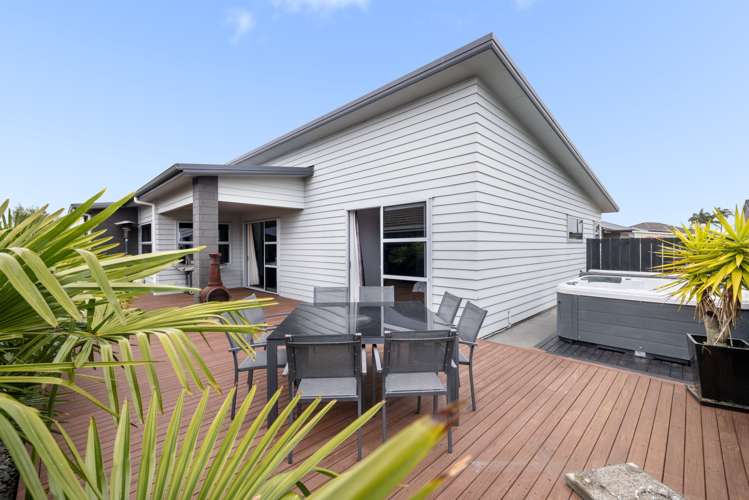 88 Golden Sands Drive_0