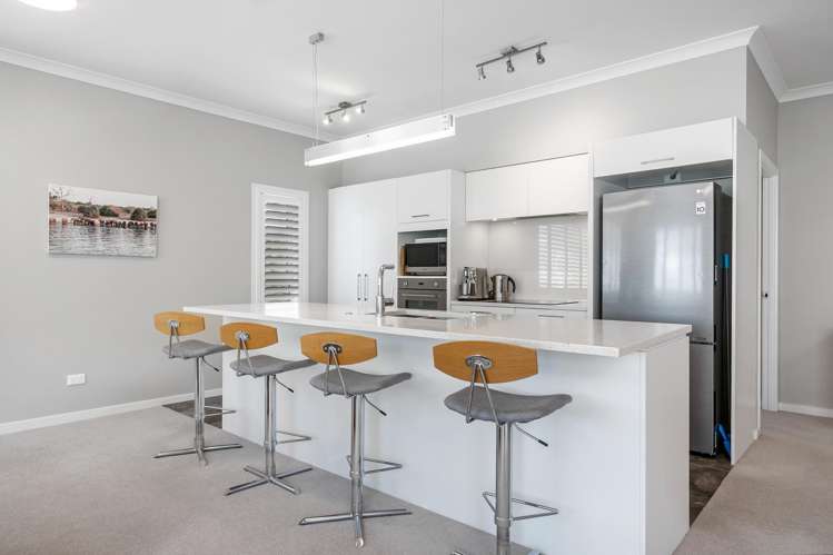 96 Eaves Bush Parade Orewa_8