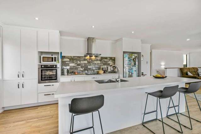 2B Parkview Drive Gulf Harbour_2